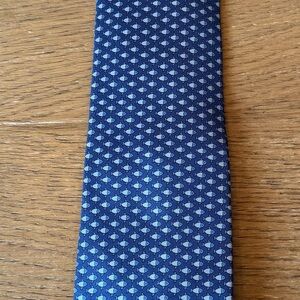 Hermès 7231 FA Fish Pattern Silk Tie Made in France
